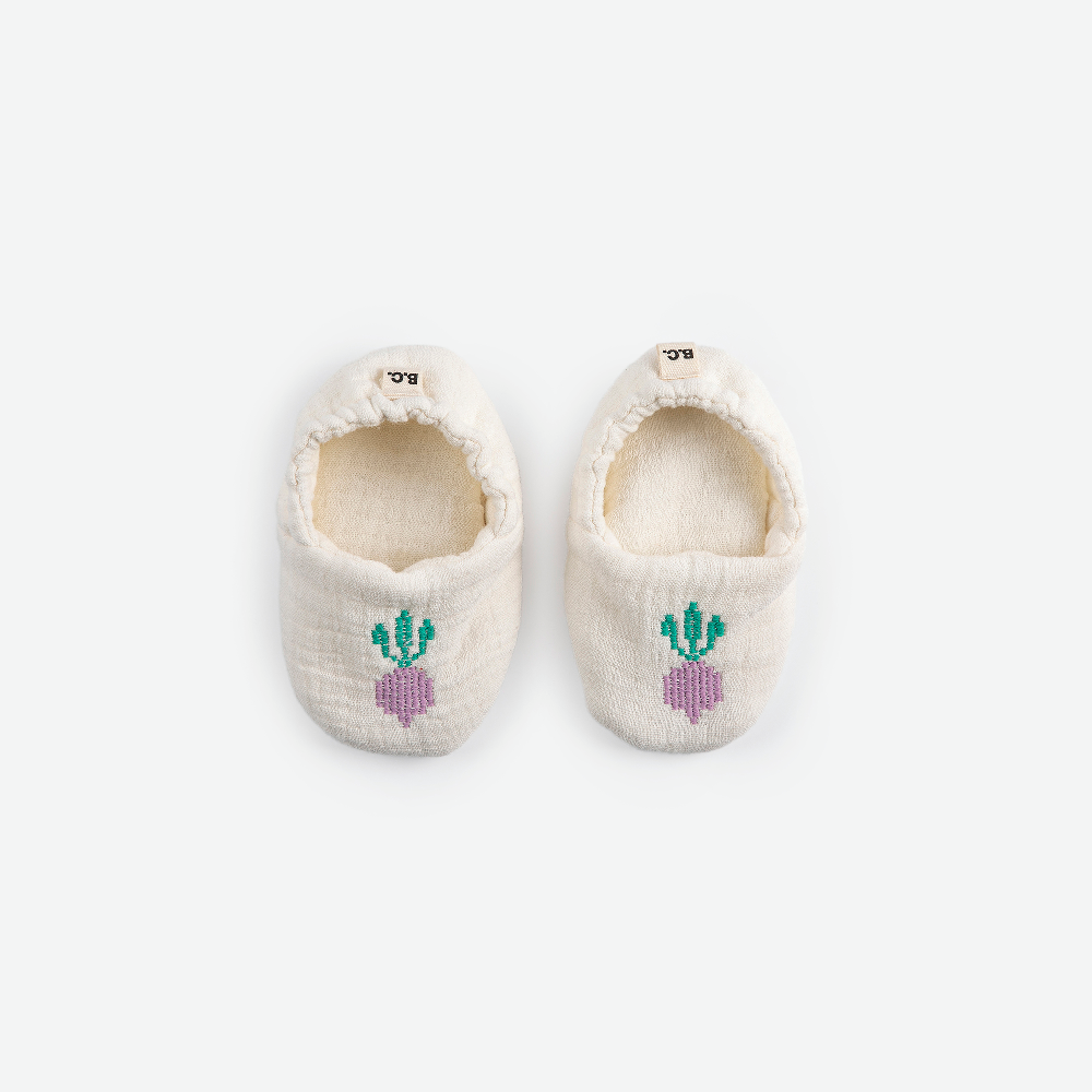 Cool Radish All Over Slippers