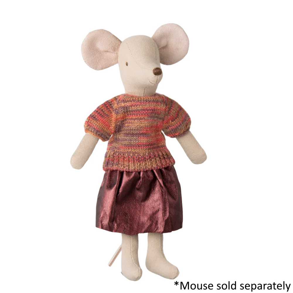 Skirt and Knitted Blouse Mum Mouse