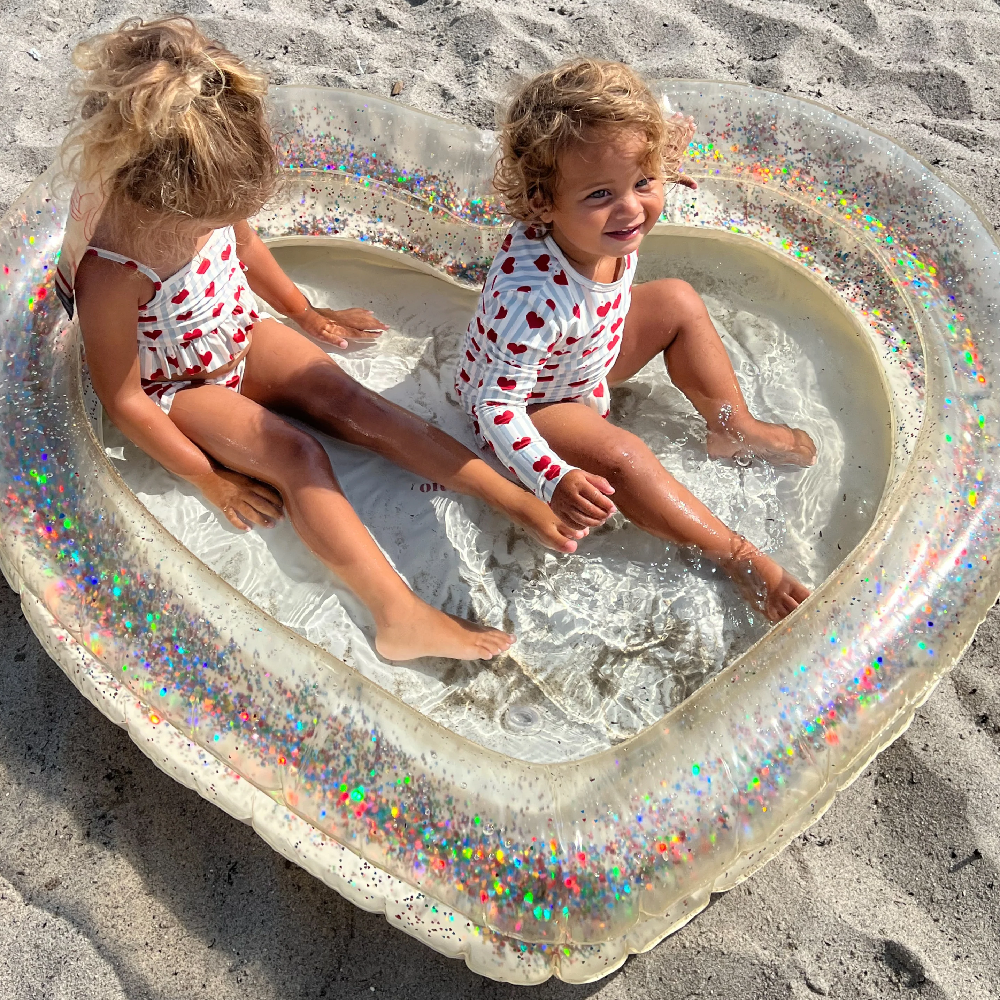 Heart Pool Transparent Cream