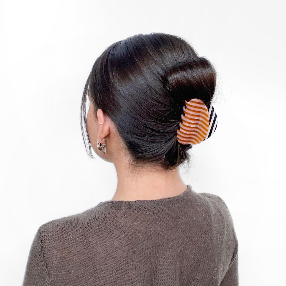 Juno Claw Clip In Stripes