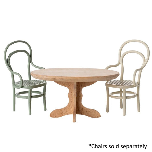Oval Dining Table Mouse Nature