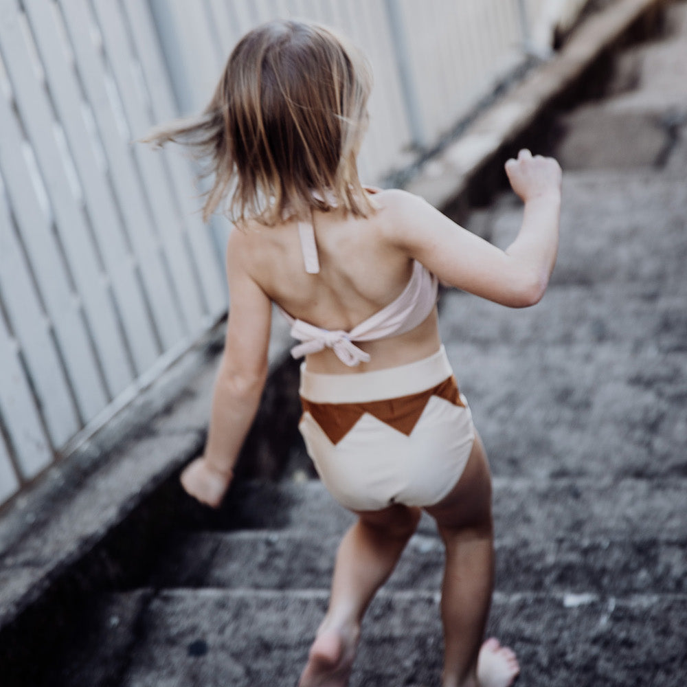 Trapeze Set Cinnamon Donut