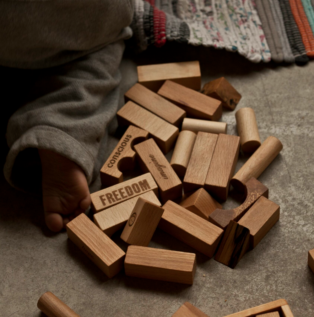 Natural Blocks in Tray 30 Pieces