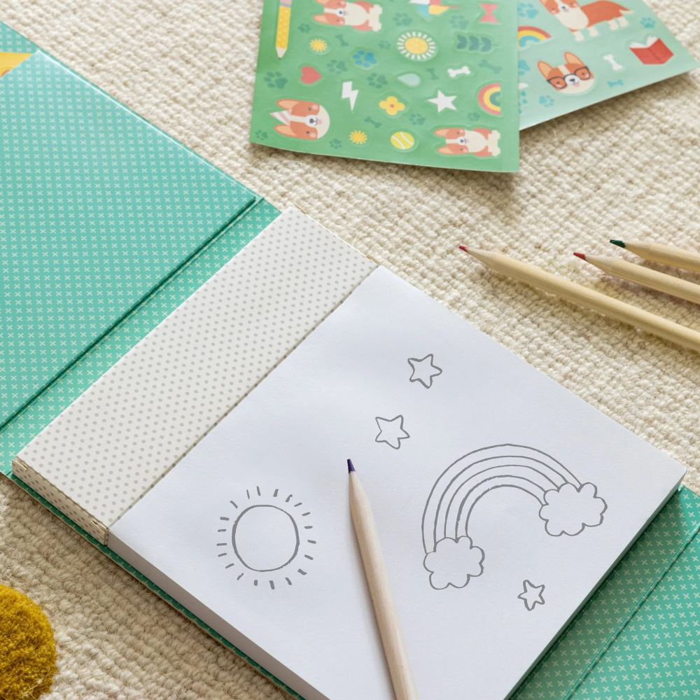 Carry-Along Sketch Kit Corgi