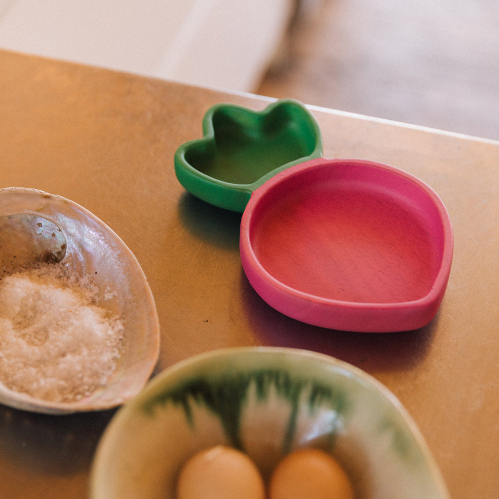 The Radish Plate & Spoon Set
