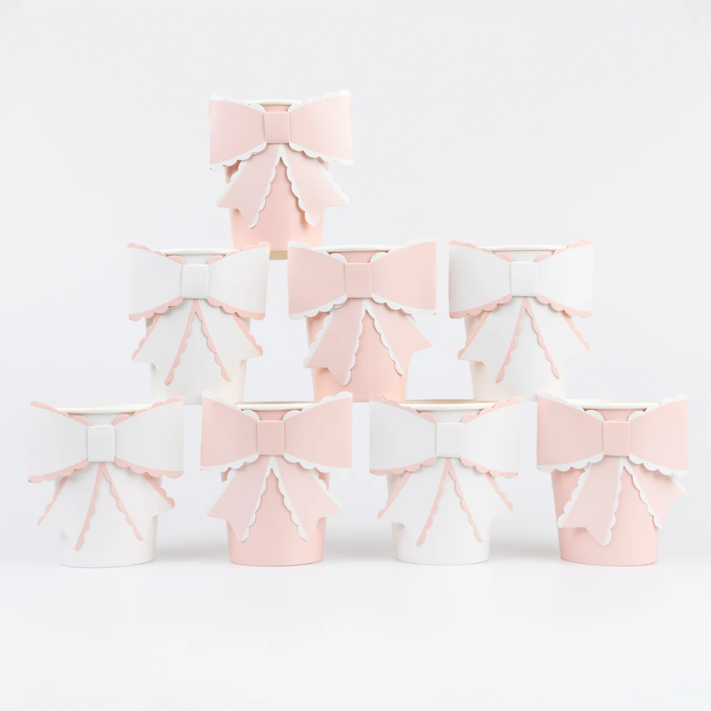 Scallop Bow Cups