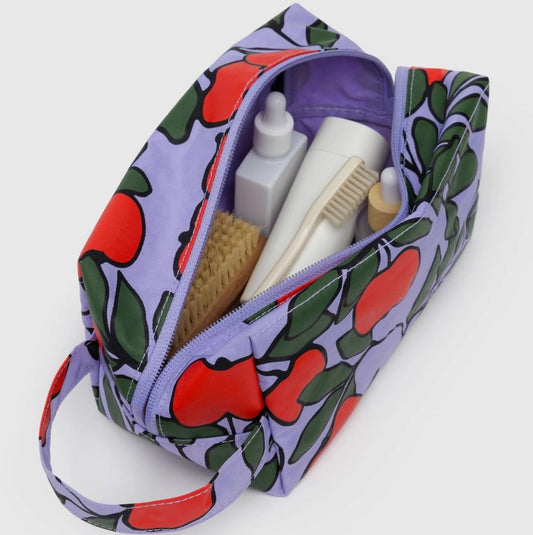 Dopp Kit Apple Tree