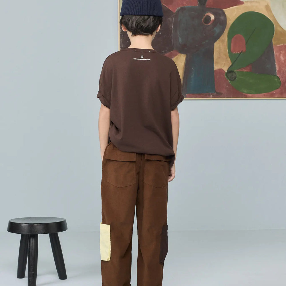 Dunker Kid T-Shirt Dark Brown - model back