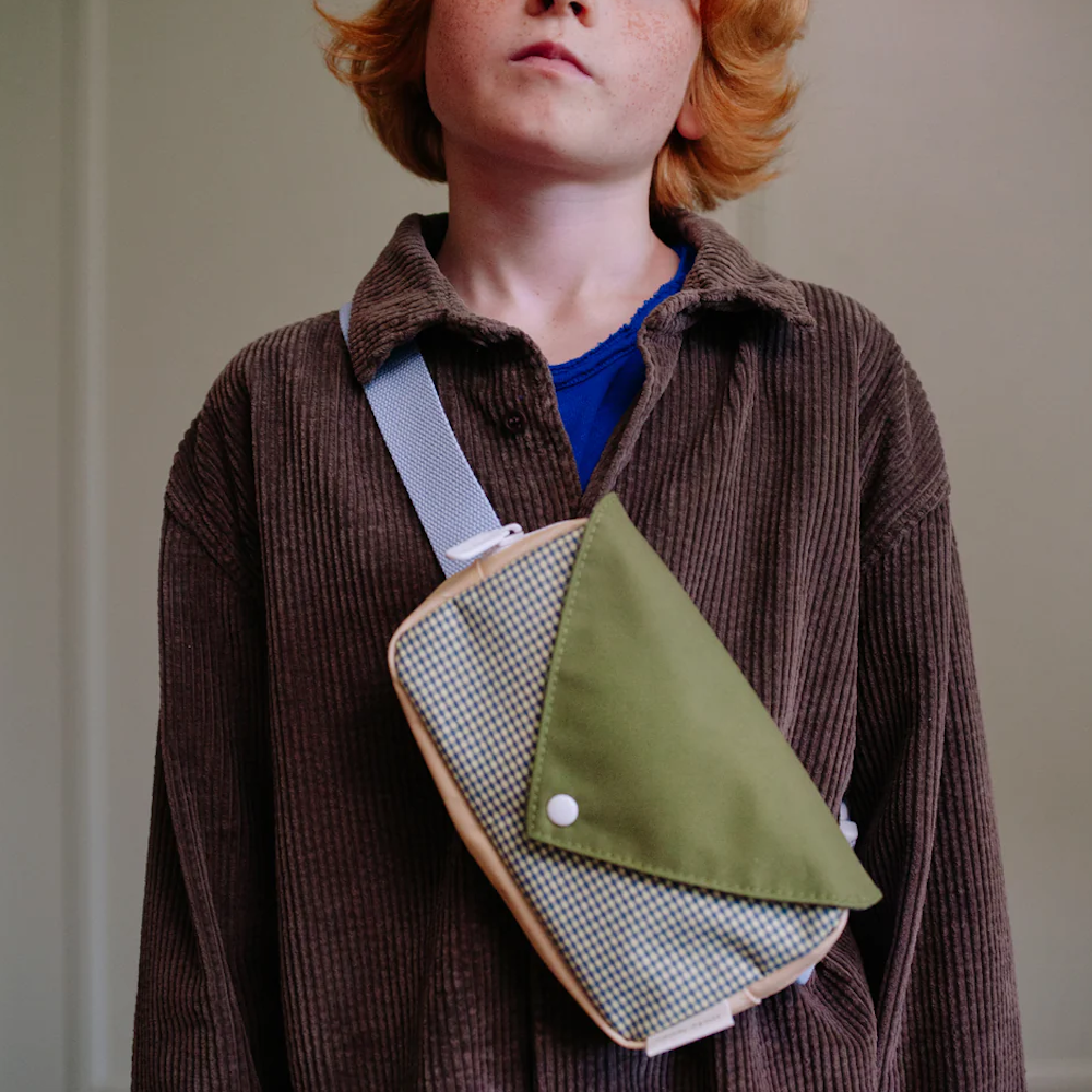 Fanny Pack Small Envelope Tickling Grass