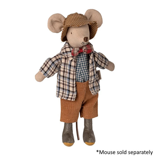 Clothes for Grandad Mouse
