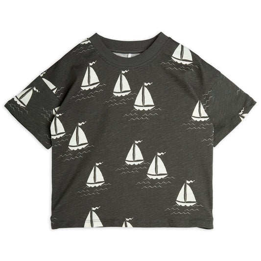 Sailing Boats AOP SS Tee Grey