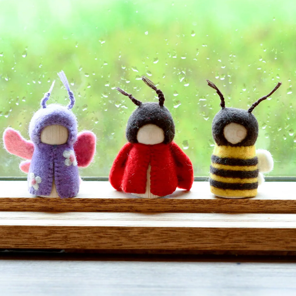 Floral Peg Dolls Set Insects