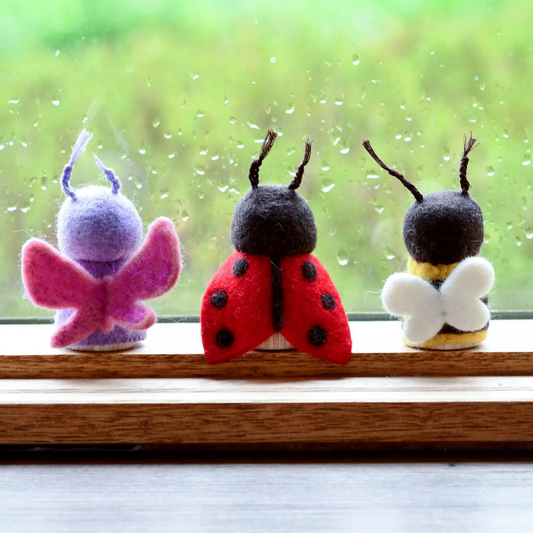 Floral Peg Dolls Set Insects