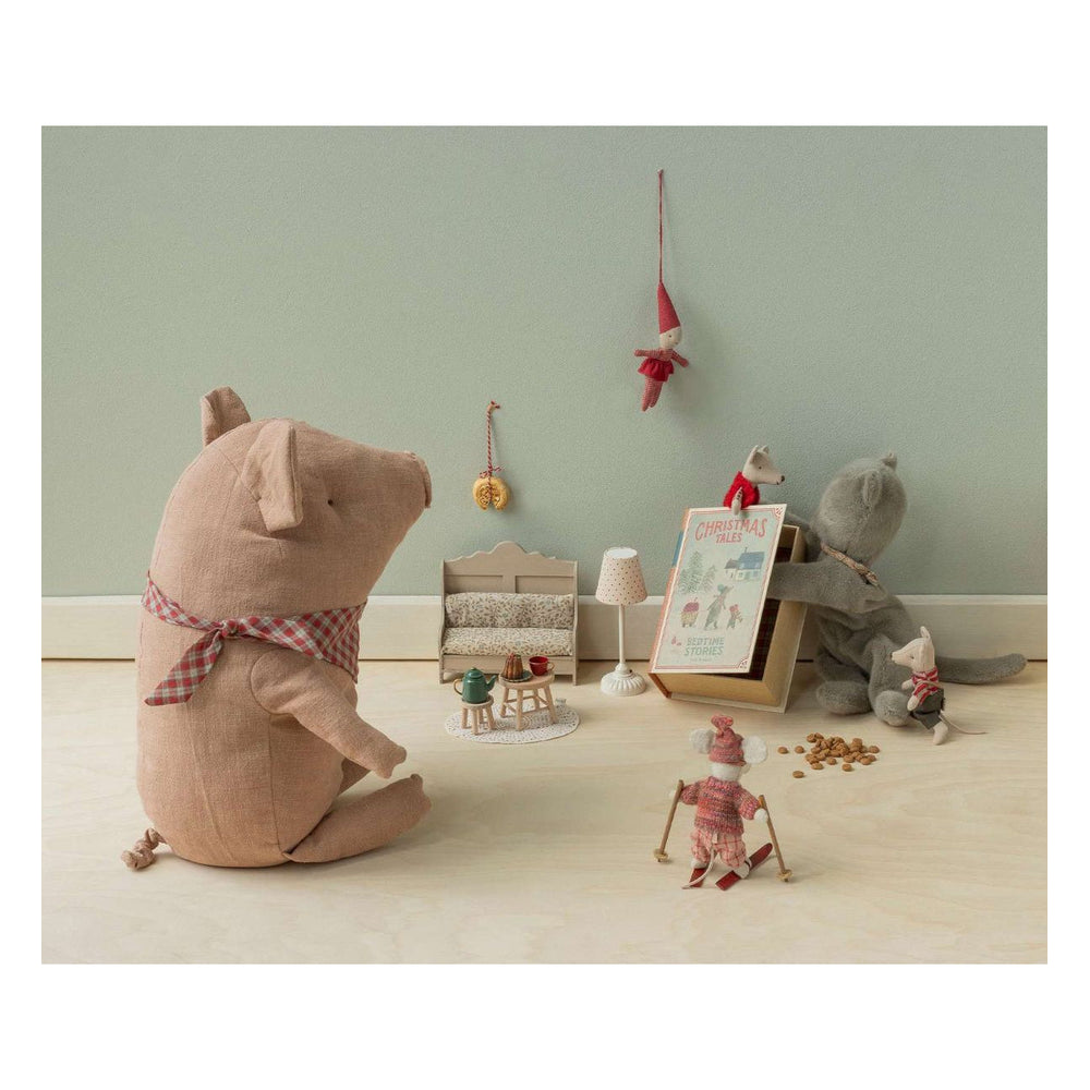 Lace Rug Mouse