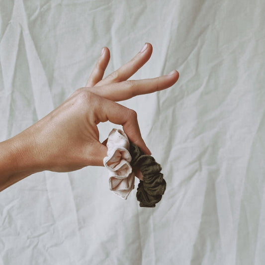 Mini Scrunchie Set Almond + Moss