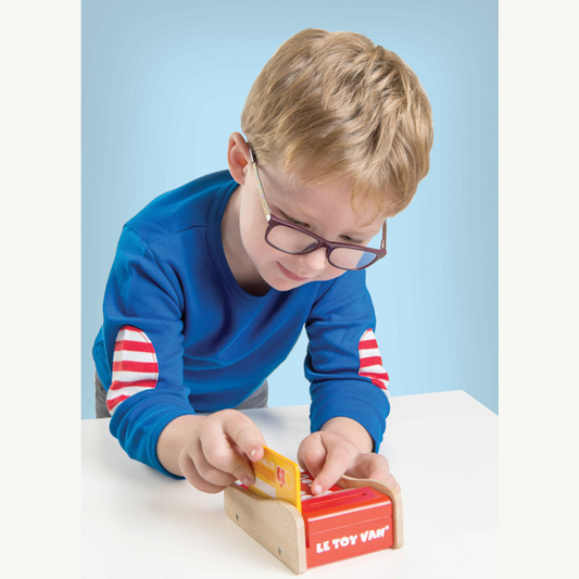 Wooden Shop Card Machine